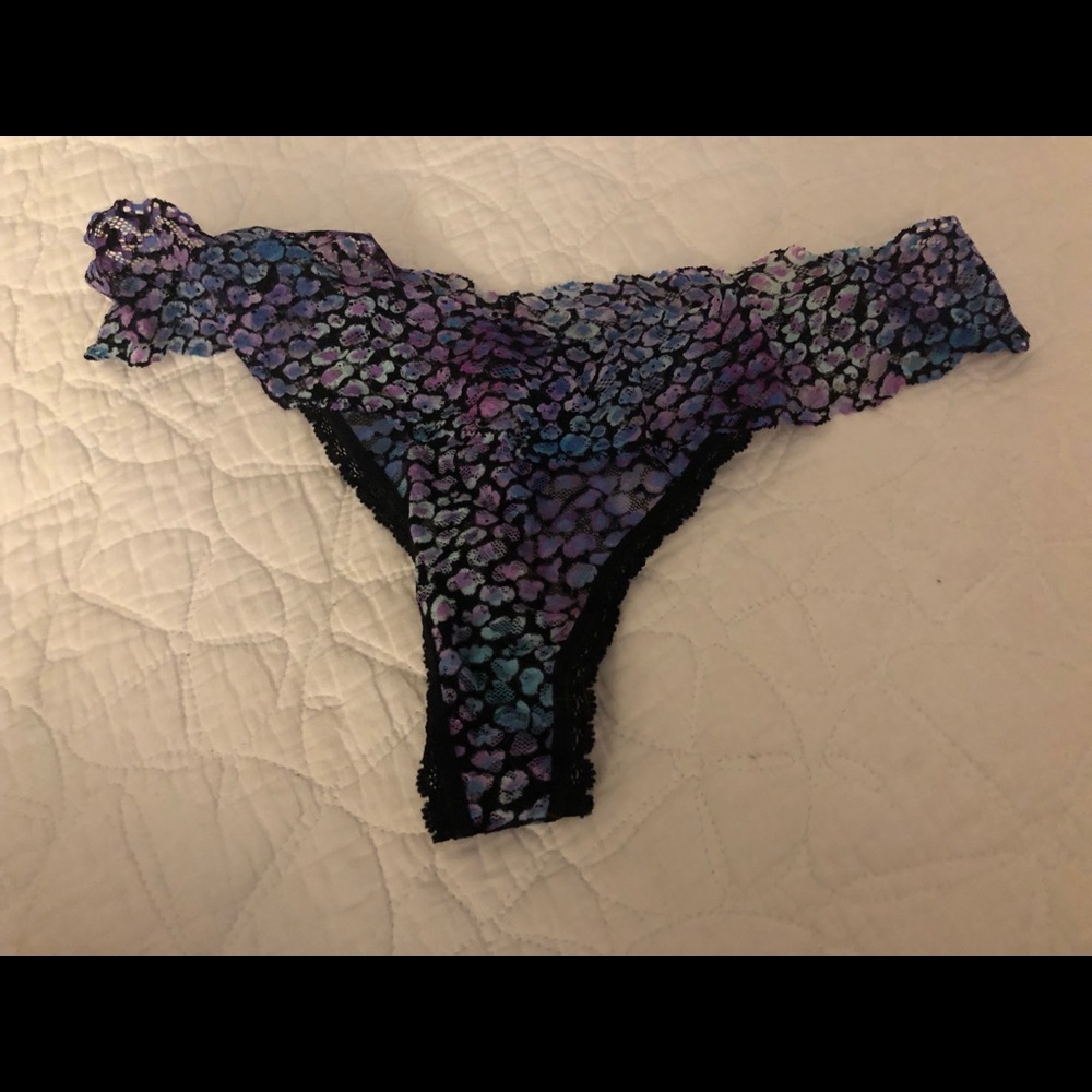2 pairs of panties
